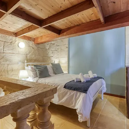 Gozo Pool Farmhouse-hosted By Sweetstay *