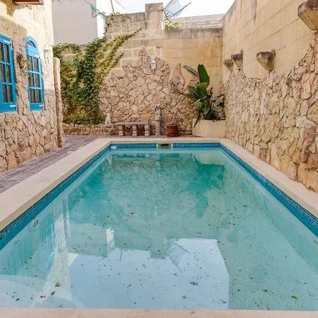 ファームステイ Gozo Pool Farmhouse-hosted By Sweetstay
