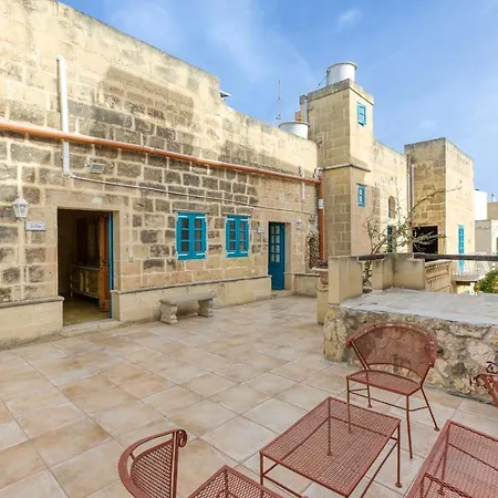ファームステイ Gozo Pool Farmhouse-hosted By Sweetstay *