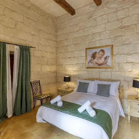 Gozo Pool Farmhouse-hosted By Sweetstay