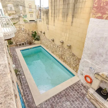 Gozo Pool Farmhouse-hosted By Sweetstay ファームステイ ガルブ